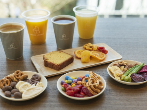 スターバックス コーヒー 梅田 蔦屋書店