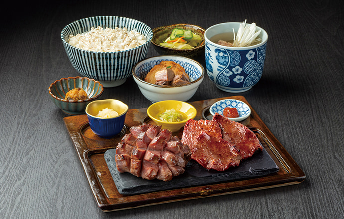 炭焼牛たん東山