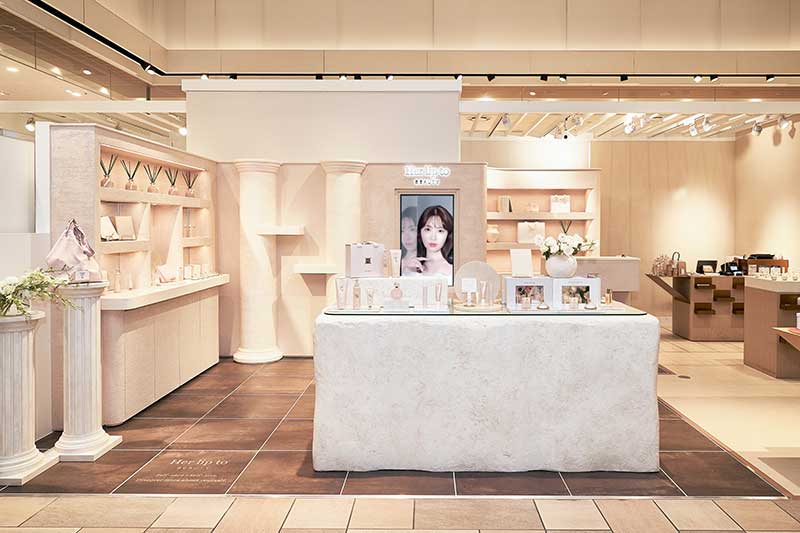 Her lip to BEAUTY［isetan Urban Market］ 1