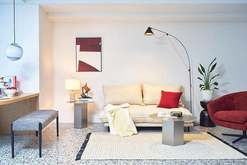 JOURNAL STANDARD FURNITURE 2